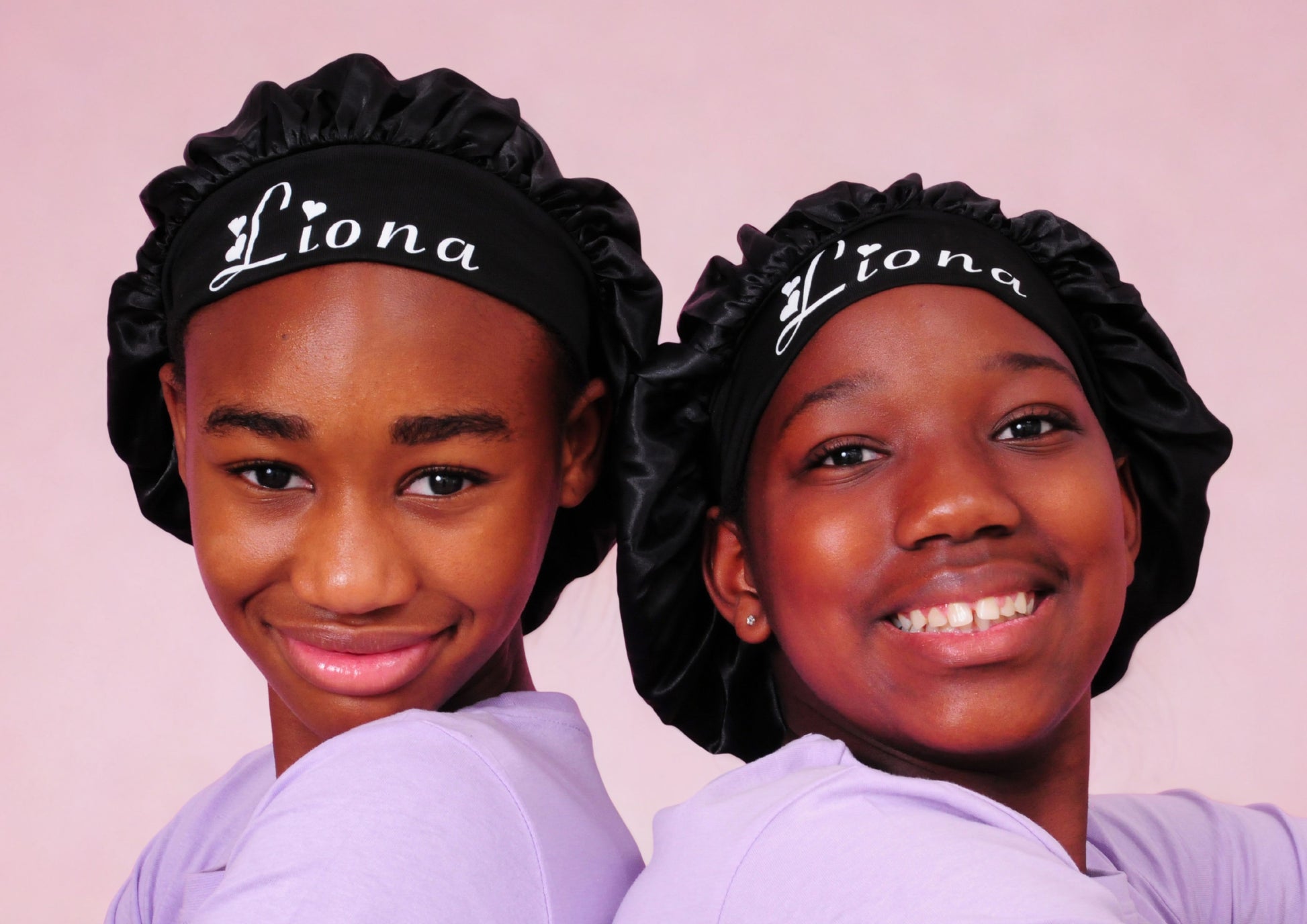 Liona Black Bonnets